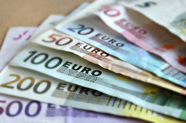 novac-evro-euros