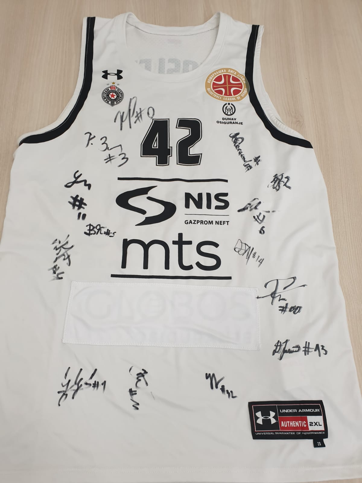 Potpisan dres košarkaša Partizana