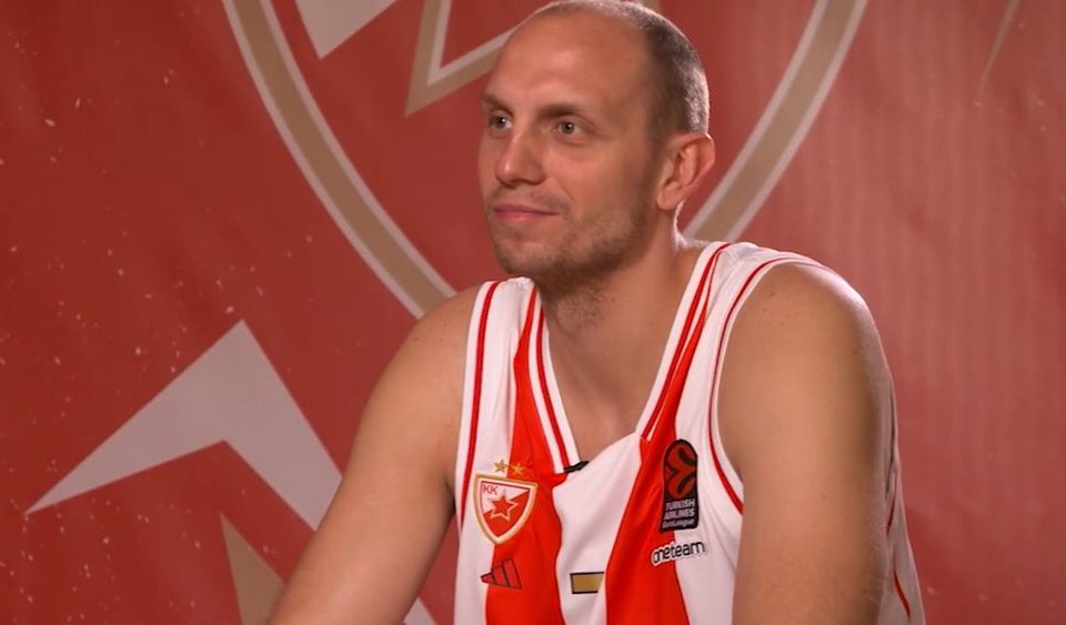 Davidovac ponovo u crveno-belom timu