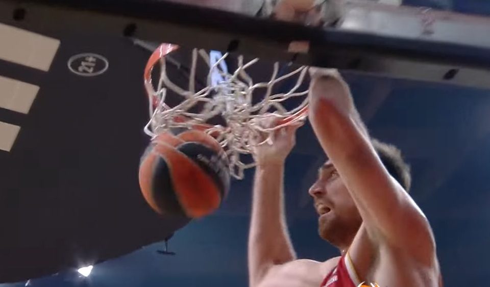 Nikola Milutinov u TOP 10 skakača Evrolige