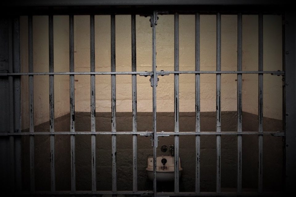 Tuzlanka nožem ranila policajca u Beogradu