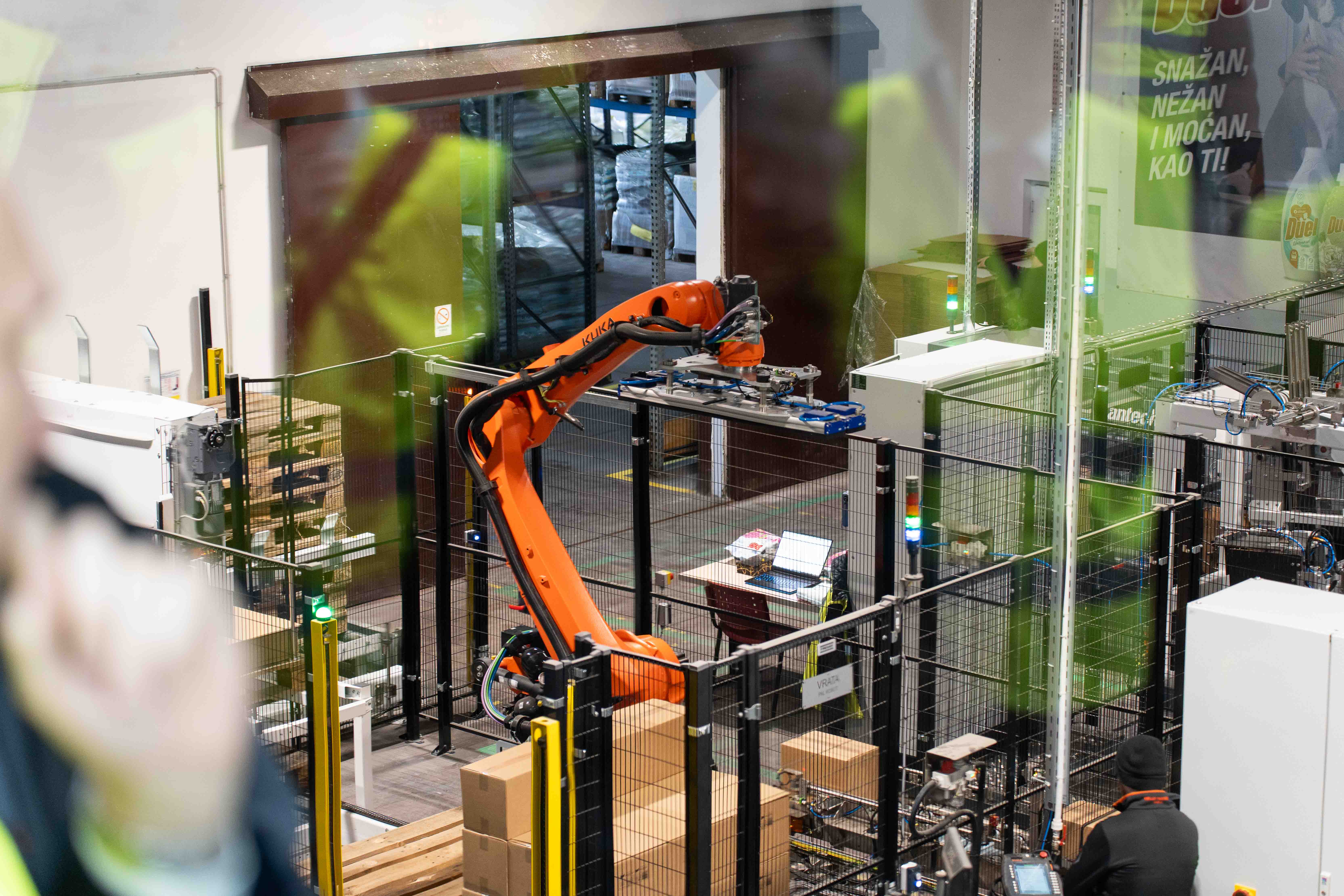 Automatska ruka za pakovanje