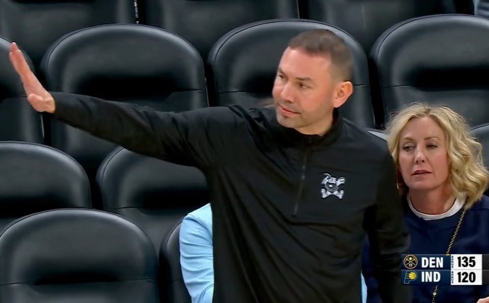 Jokić dominirao protiv Indijane