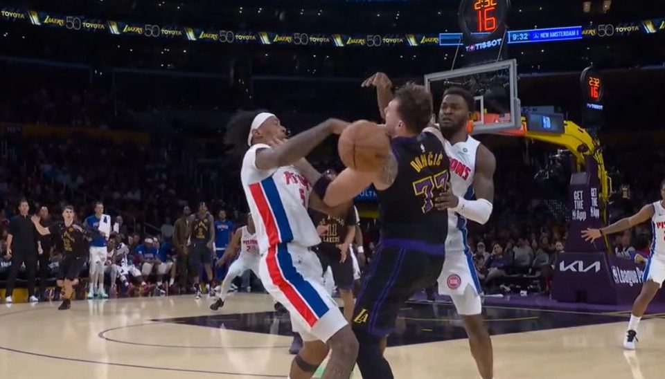 Tehnička Dončića prelomila meč u Los Anđelesu