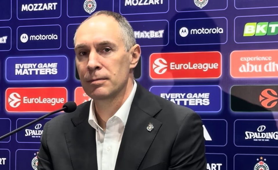 Ocokoljić ostaje na klupi crno-belih do daljnjeg