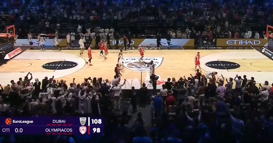 Dubai slavio protiv Olimpijakosa