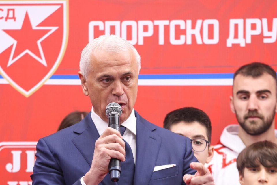 Zvezdan Terzić ostaje na čelu SD Crvena zvezda