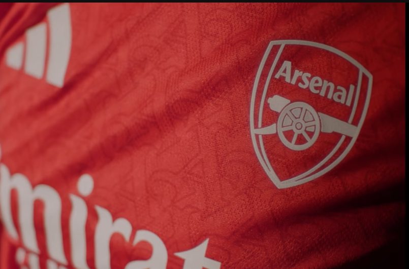 Arsenal masovno povlači igrače