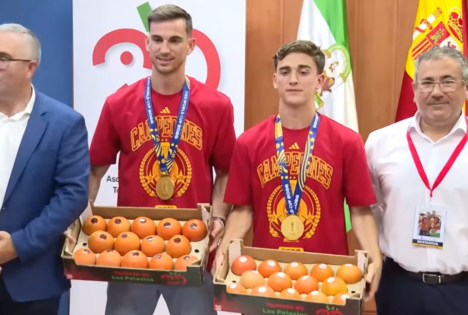 Neobičan poklon za svetske šampione