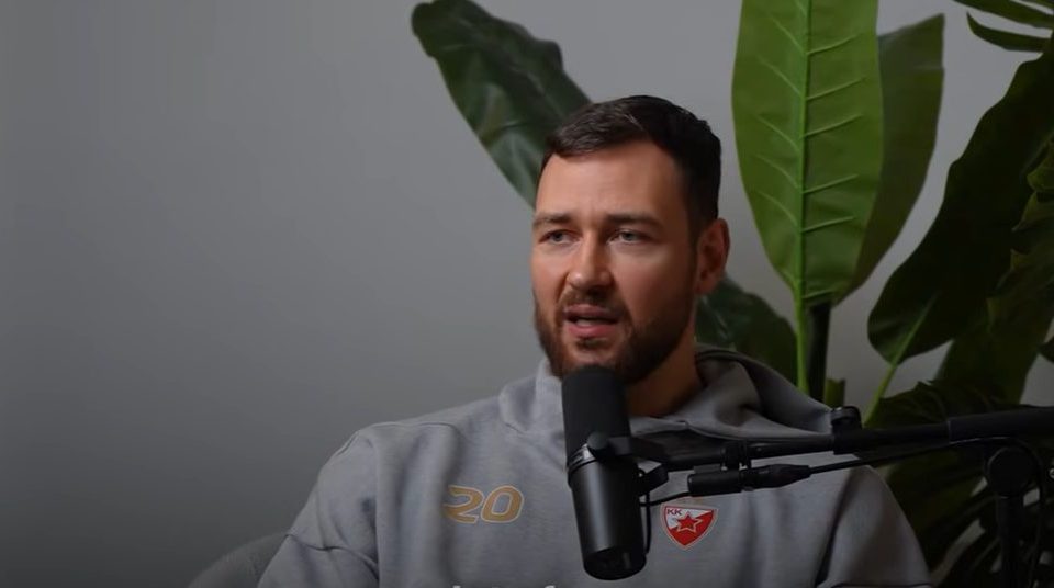 Bivši centar Zvezde menja sport